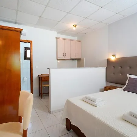Semeli Aparthotel